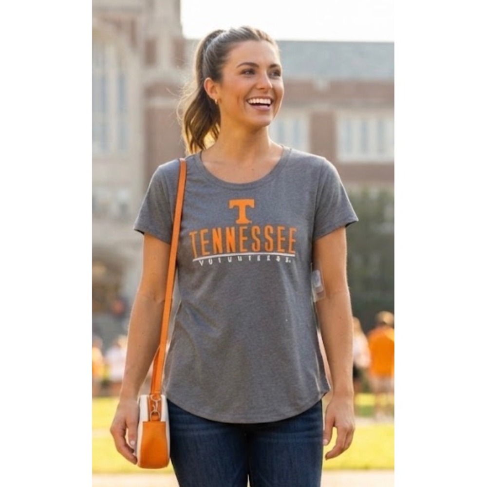 Rivalry Threads Tennessee Volunteers Womens Gray Graphic T-Shirt Size M 8/10 NWT